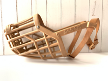 Cargar imagen en el visor de la galería, Bozal tipo canastillo