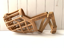 Cargar imagen en el visor de la galería, Bozal tipo canastillo